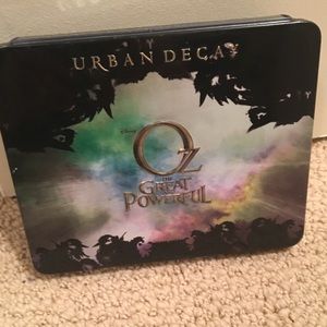 Urban Decay Theodora Palette